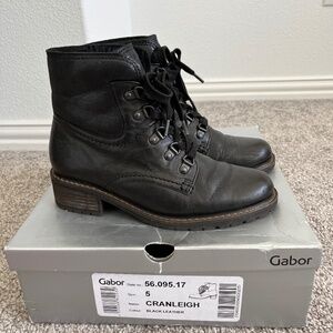 Sherpa lined Gabor Black Leather Combat Boot with contrast stitching